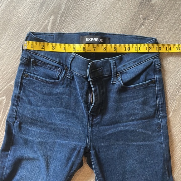 Express super soft Mid Rise Legging - Picture 2 of 8